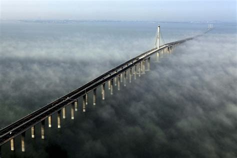  A Ponte Xishamen: Uma Obra de Engenharia Monumental Sobre as Águas da Baía de Hangzhou!