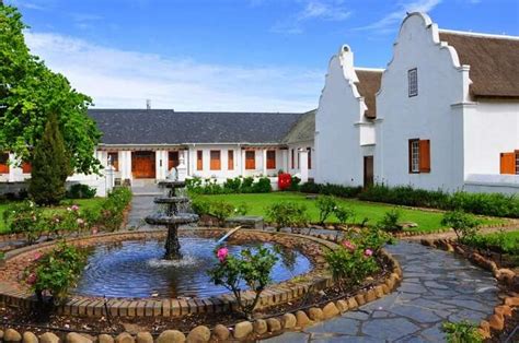  The Stellenbosch Village Museum: A Glimpse into South African History and Culture!